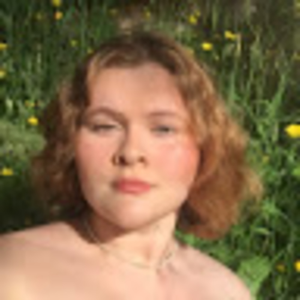 Meet your Posher, Ella